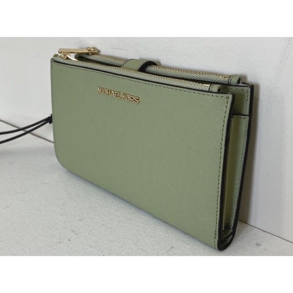 New Michael Kors Jet Set Travel Double Zip Wallet Saffiano Leather Light Sage - Picture 2 of 6